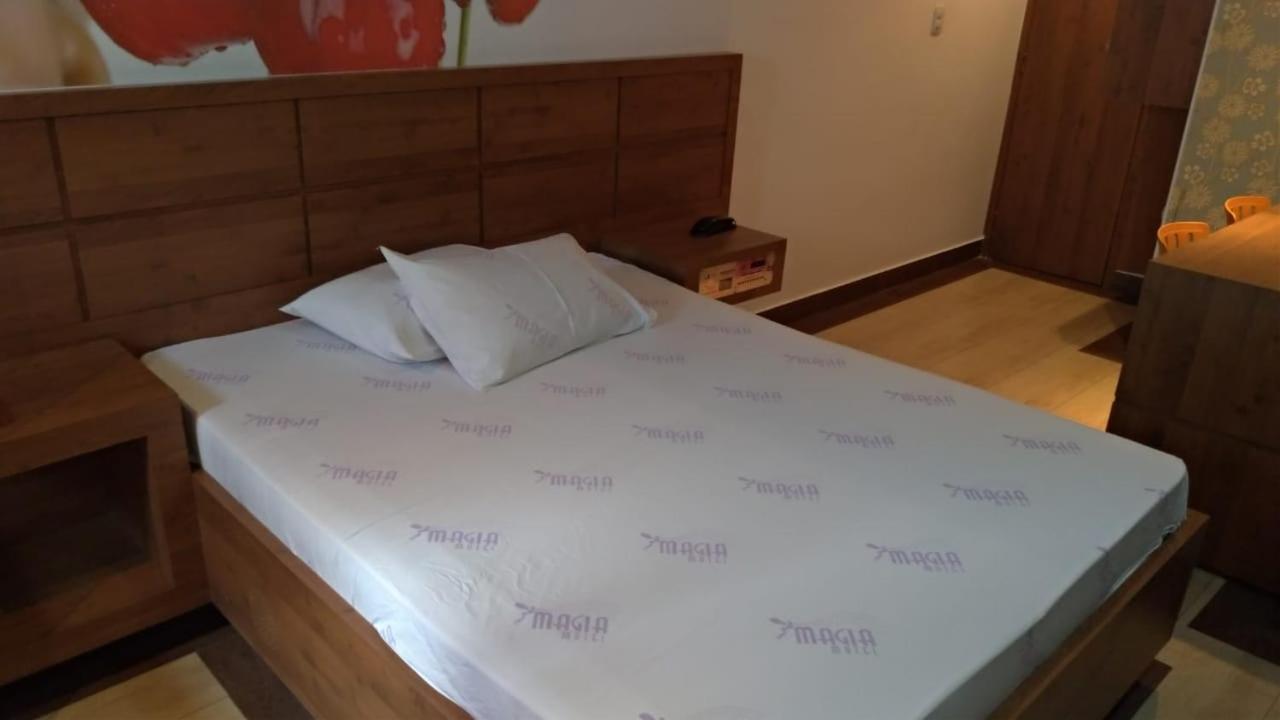 Mostel Guarulhos - Mais Motel Eksteriør bilde
